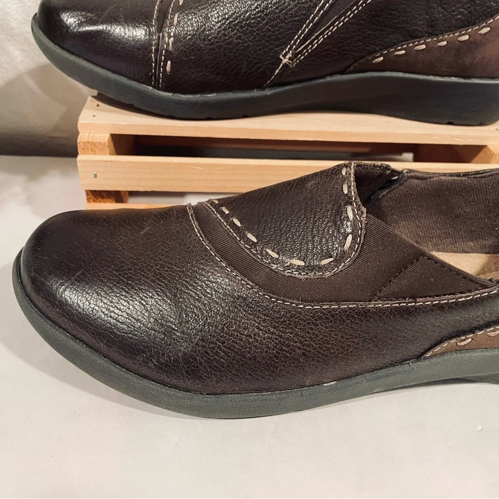 Earth Origins “Leona” Brown Leather Flats with Cushioned Insole | VGUC Sz 12
